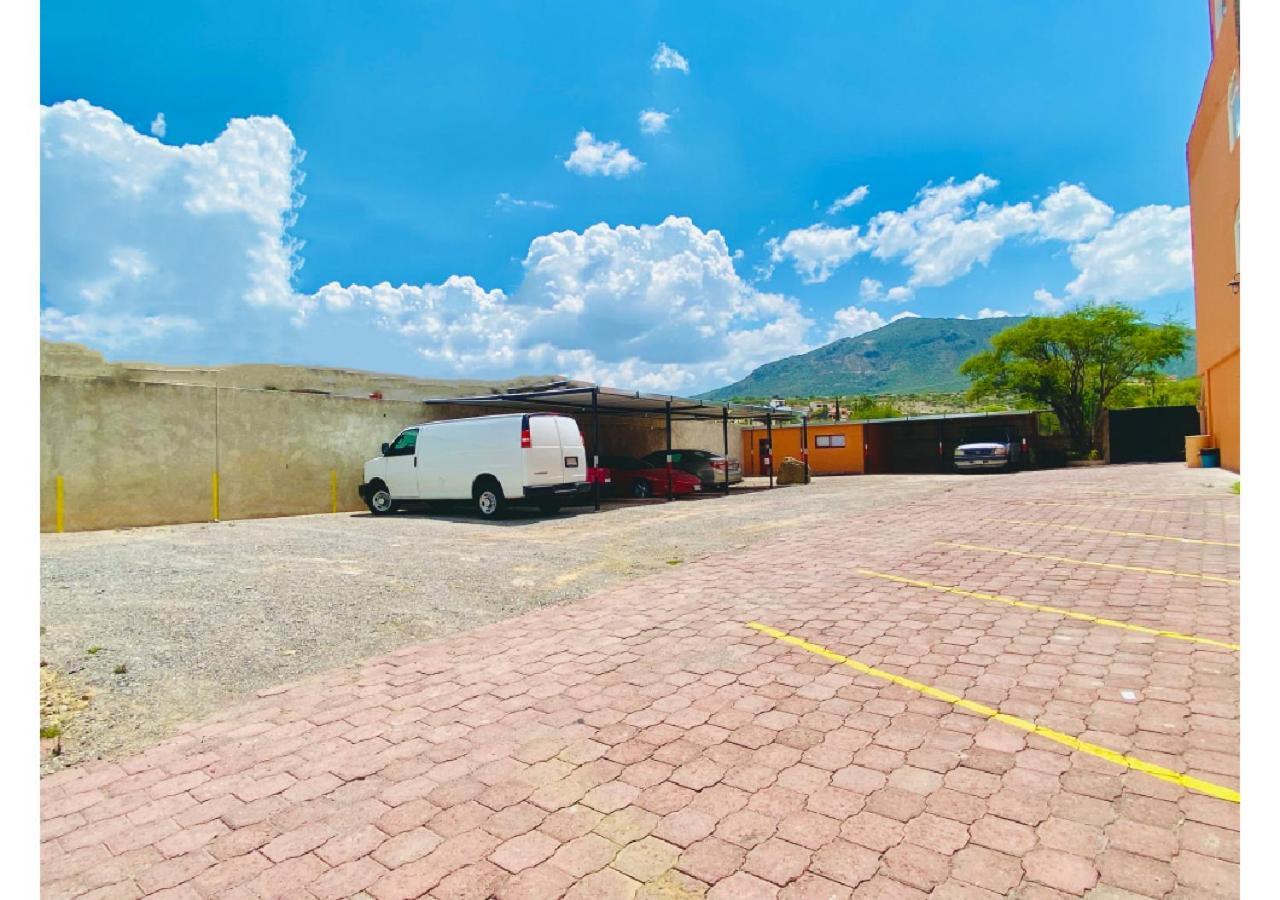 Hotel Hacienda Real ベルナル エクステリア 写真