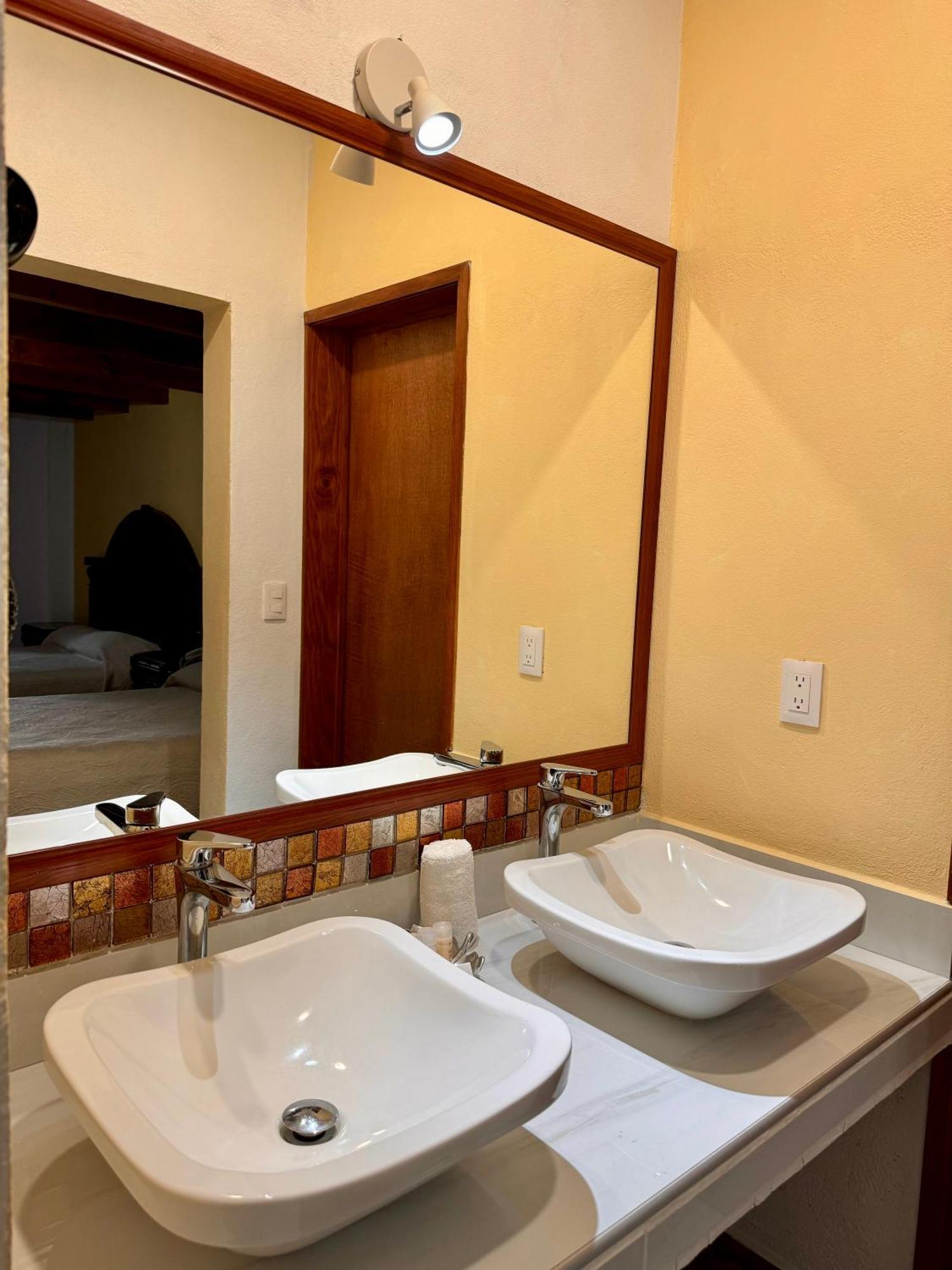 Hotel Hacienda Real ベルナル エクステリア 写真