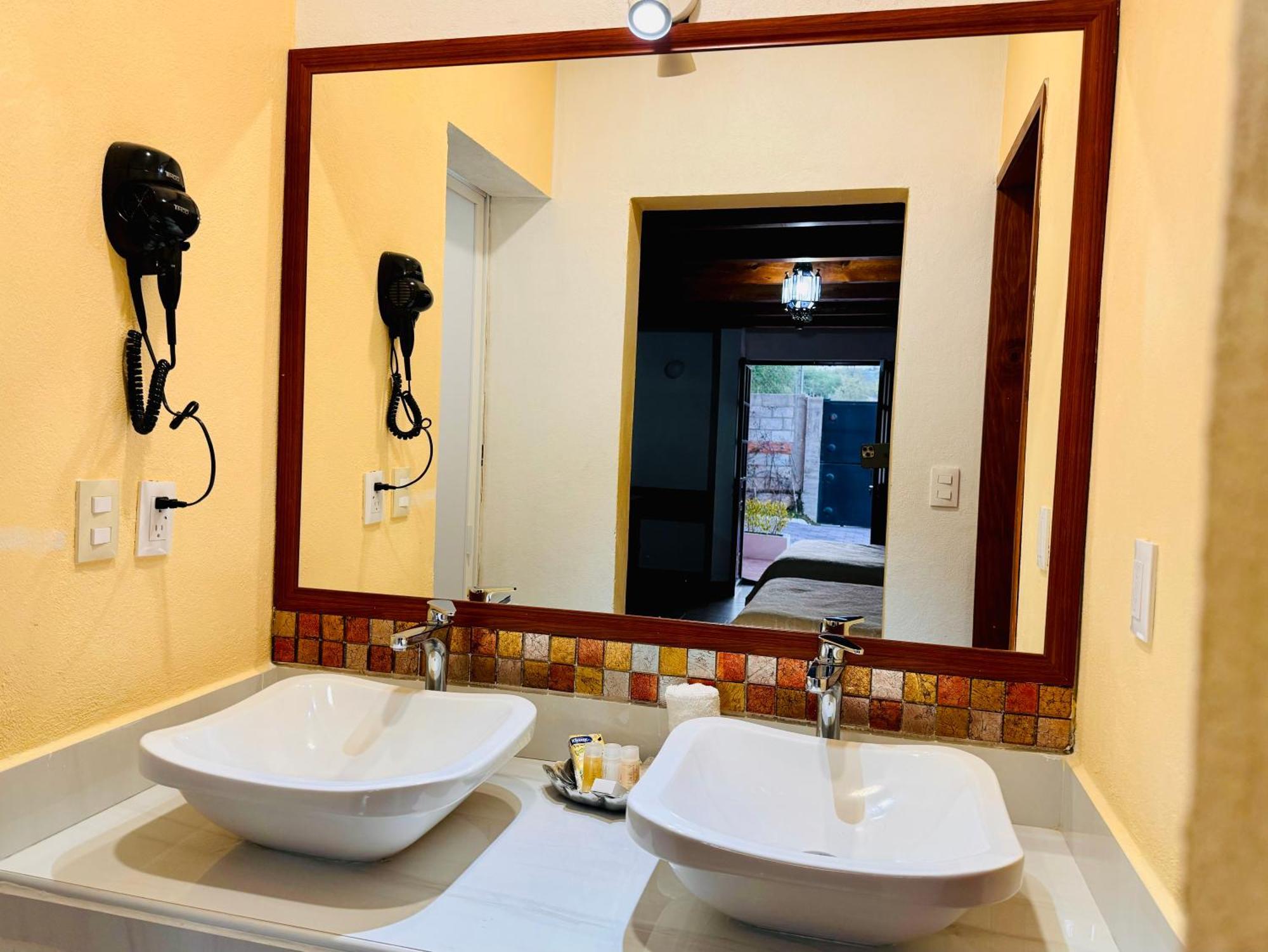 Hotel Hacienda Real ベルナル エクステリア 写真